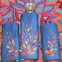 The five covers echo the burning bush motif of the ark itself. (Temple Israel main sanctuary)