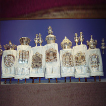 High holiday Torah covers (Anshei Sphard-Beth El Emeth, Memphis, TN)